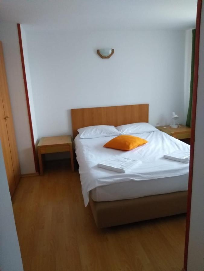 Rapsodia Muntilor Hotel Felsőszombatfalvi üdülőtelep Kültér fotó